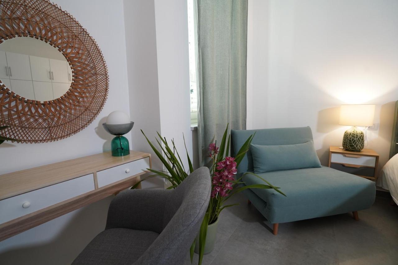Cosmo 38 Luxury Apartments Napoli Eksteriør billede