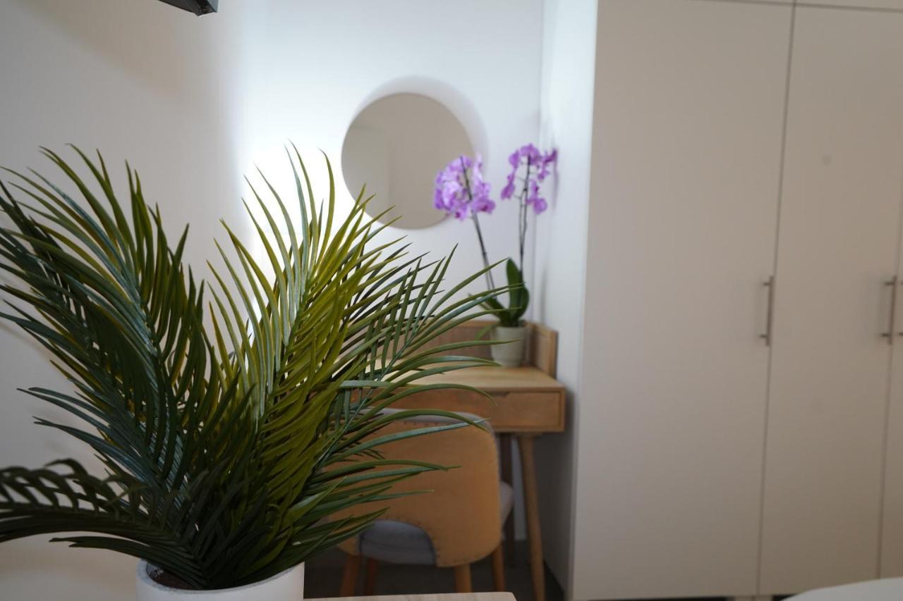 Cosmo 38 Luxury Apartments Napoli Eksteriør billede