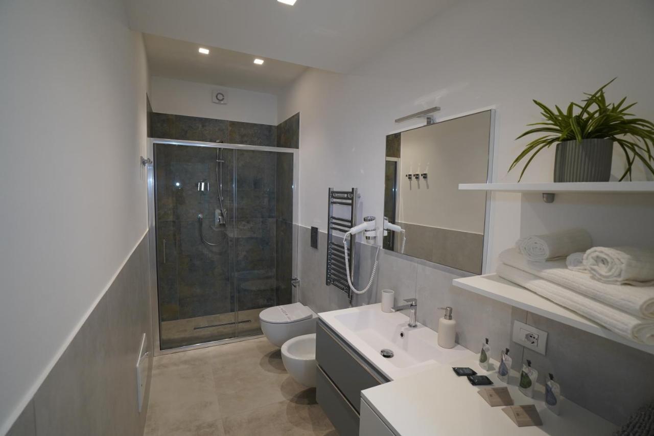Cosmo 38 Luxury Apartments Napoli Eksteriør billede