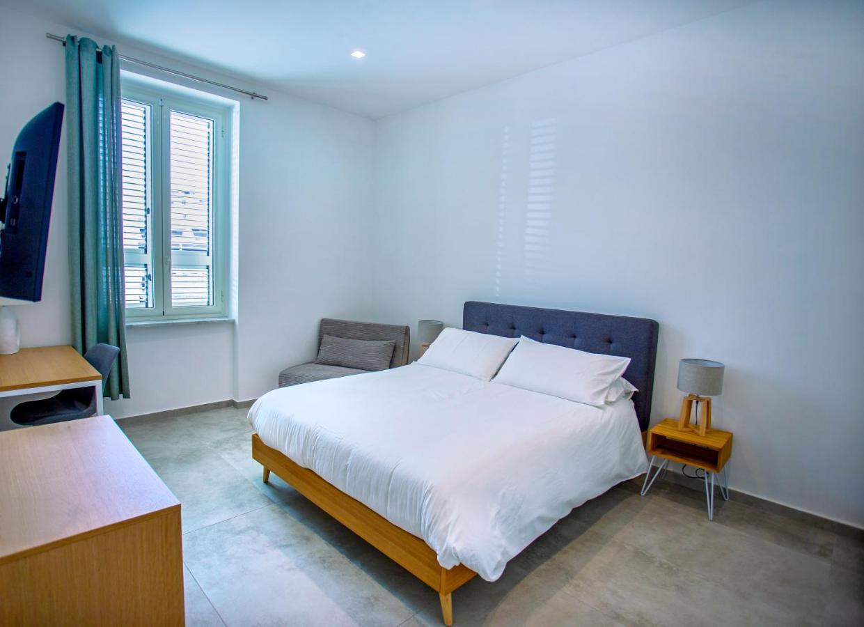 Cosmo 38 Luxury Apartments Napoli Eksteriør billede